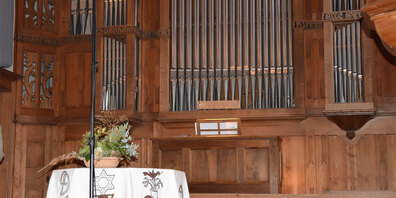 Die geplante Entfernung der pneumatischen Metzlerorgel  aus der Schierser Kirche gibt nach wie vor zu reden.