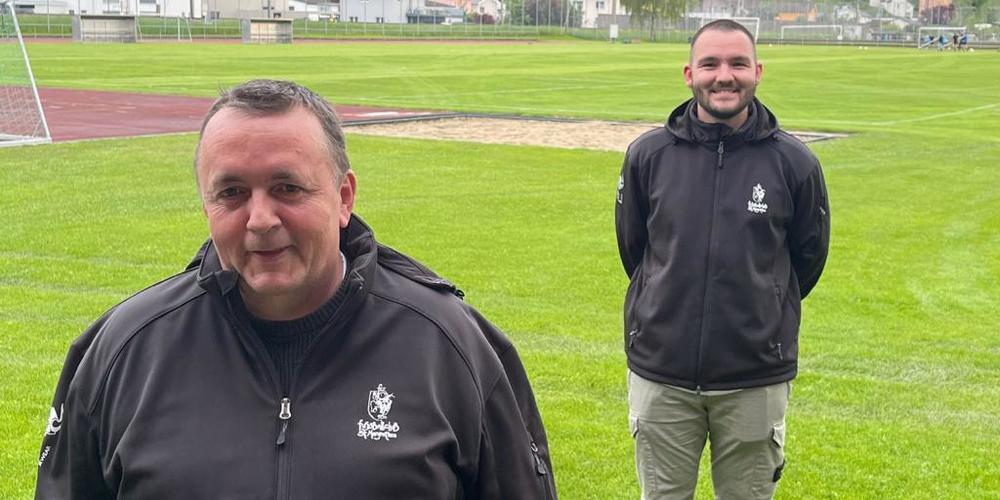 Fredi Britt (vorne) übernimmt die Vereinsleitung von Dennis Ritz. 