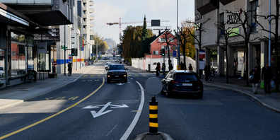 Die Neue Jonastrasse ist eine der Hauptverkehrsachsen der Stadt Rapperswil-Jona.