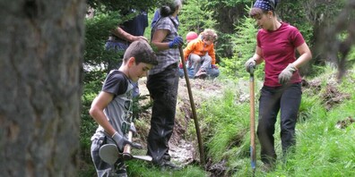 Teilnehmen können Kinder ab sechs Jahren in Begleitung mindestens eines Erwachsenen.