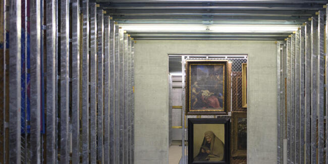 Eine der im Kulturgüterschutz-Inventar des Bundes priorisierten Sammlungen: Blick ins Depot des Kunstmuseums St.Gallen.