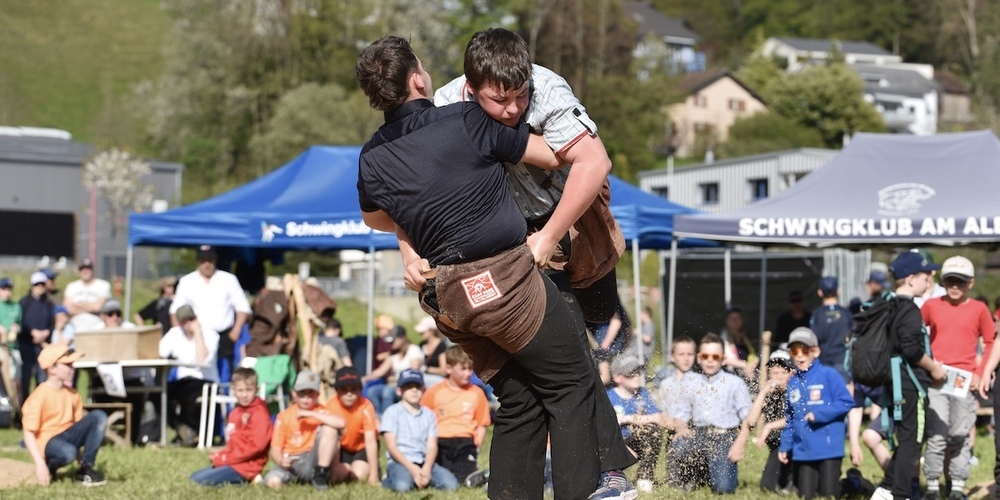Marius Zahner (r.) musste sich im Schlussgang gegen Nino Marti geschlagen geben.
