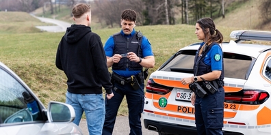 Die Polizei hat mehreren Fahrern die Ausweise abgenommen – mit viel Glück wurde vor allem in einem Fall kein Unfall verursacht. (Symbolbild)