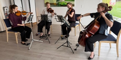 Die Grüneck-Bewohnenden wurden mit einem Streichkonzert verwöhnt.