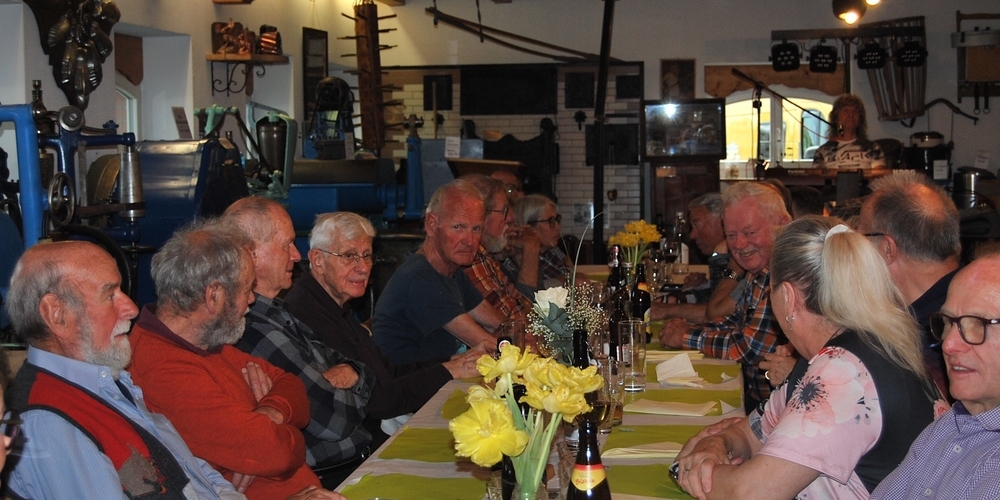 Gefeiert wurde in Benken.