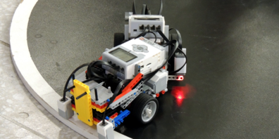 Einer der mit viel Können  Roboter.