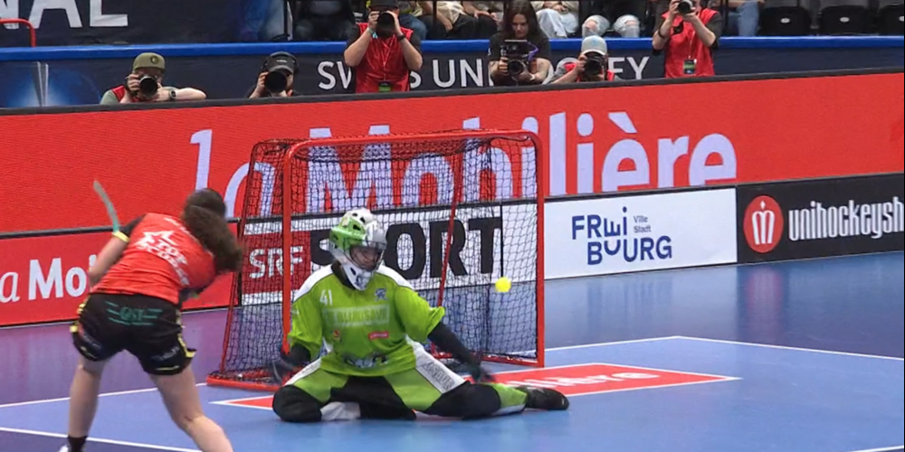 Jets verlieren den Superfinal - das entscheidende Tor gegen die Jets durch Dana Misteli