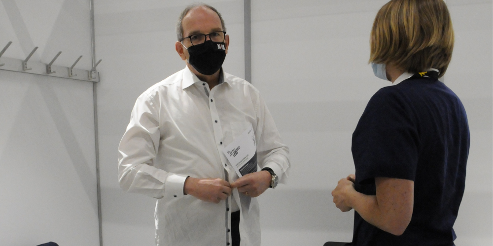 Regierungsrat Bruno Damann liess sich in St.Gallen impfen.