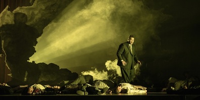 Pene Pati in der Rolle des Tito. 