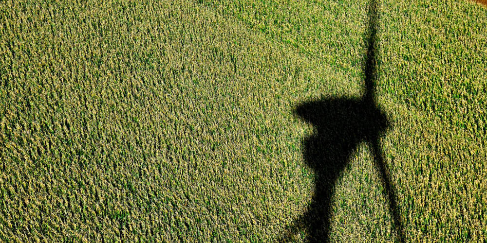 Für Windparks gibt es Mehrheiten. Die kleinere Gruppe von Gegnerinnen und Gegner wird durch ein solches Projekt aber emotional stark aktiviert. Dies ist ein Ergebnis einer neuen HSG-Studie. (Archivbild)