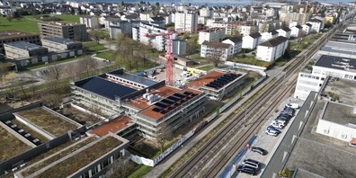 Die Erweiterung des Schulhaus Weiden kommt in die letzte Phase. Das Siegerprojekt «Schule im Park» für 17.7. Millionen Franken  stellt den dringend benötigten Schulraum sicher. Der Bezug ist auf den Start des neuen Schuljahres im August 2026 geplant.