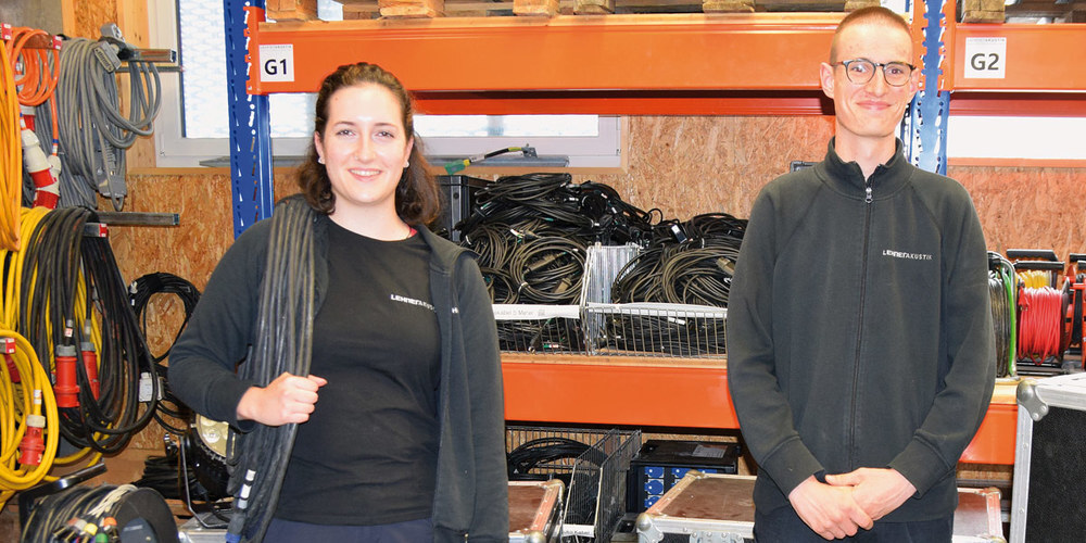 Lilian Jäger und Linus Peyer sind die Köpfe hinter dem «Live Again»-Festival.