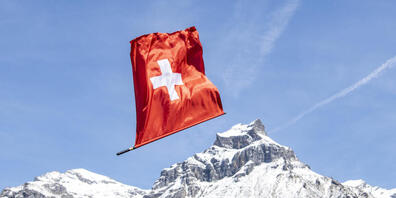 Die Höhe der Kurtaxen, die Gäste in Schweizer Tourismusregionen bezahlen müssen, variiert selbst innerhalb eines Kantons beträchtlich. (Archivbild)