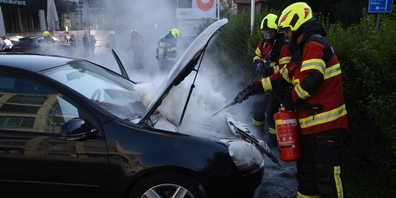 Ein technischer Defekt ist vermutlich die Ursache dieses Motorenbrandes