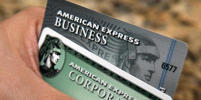 American Express spürt die Konjunkturerholung. Der Kreditkartenanbieter hat im zweiten Quartal verglichen mit dem Vorjahr deutlich mehr verdient.(Archivbild)