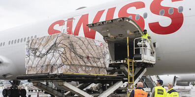 Die Schweiz unterstützt Thailand im Kampf gegen die Covid-19-Pandemie und schickt 26 Tonnen Hilfsgüter.