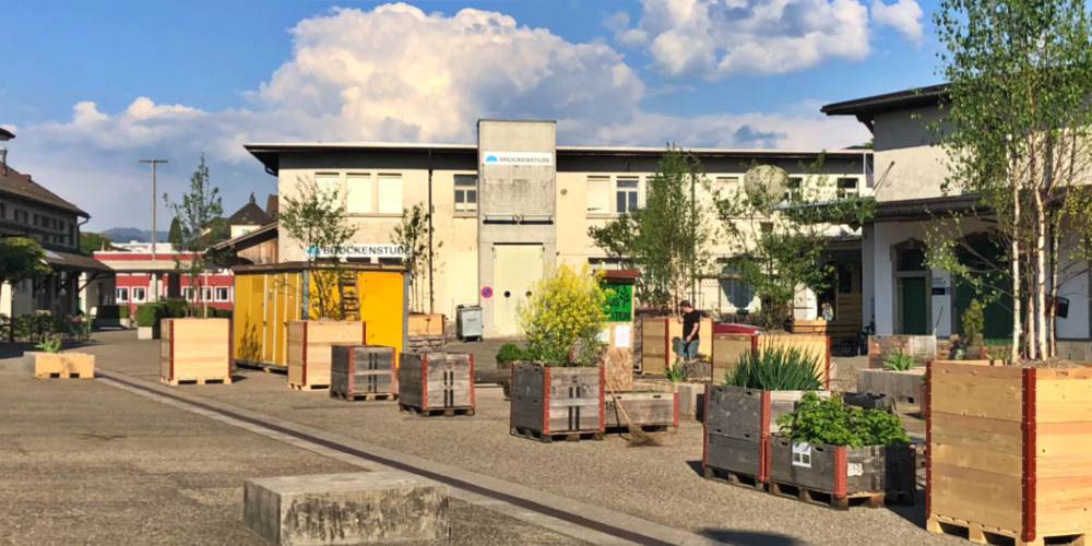 Der Lift des Gebäudes Zeughaus 4 soll in neuen Farben erscheinen.