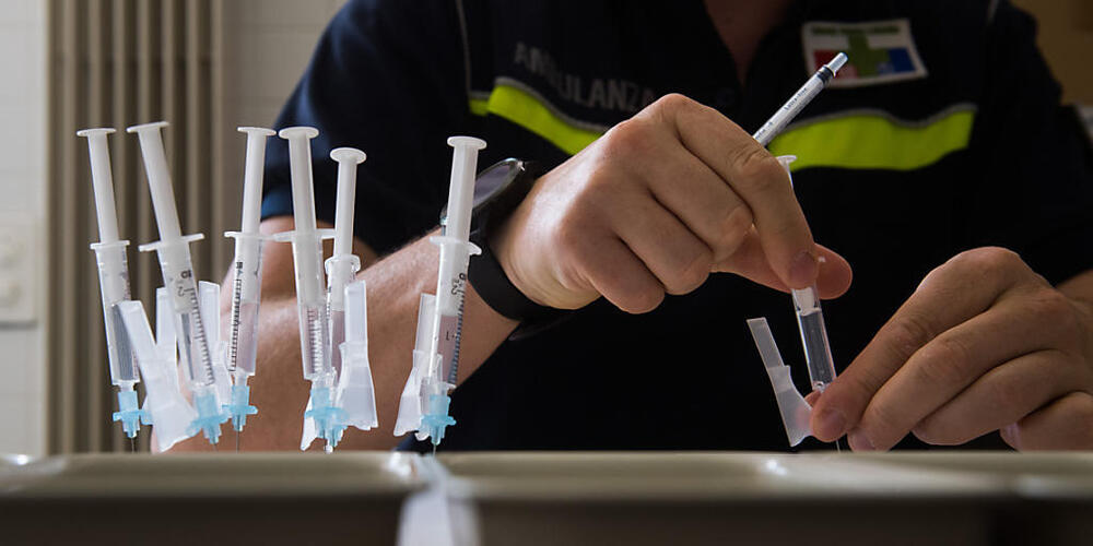 48,2 Prozent der Bevölkerung in der Schweiz sind bereits vollständig  gegen das Coronavirus geimpft.(Symbolbild)