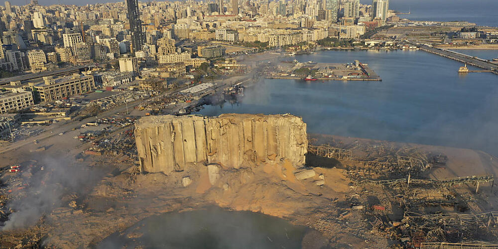 Bei der verheerenden Explosion im Hafen von Beirut sind vor einem Jahr 220 Menschen getötet und über 6000 Menschen verletzt worden. (Archivbild)