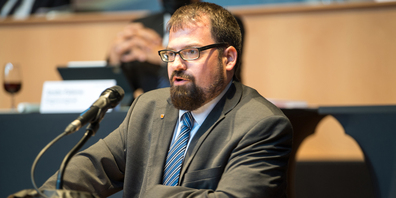 Seine Parteimitgliedschaft der SVP hat der Vorderthaler mittlerweile sistiert – das Amt des Schreibers des katholischen Kirchenrates Wägital hat er weiterhin inne. Auch als Kantonsrat will er nicht zurücktreten.  
