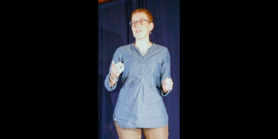 Stephanie Schachtner ist eine Erzählerin aus Schaffhausen, Familiencoach und Vorstandsmitglied der Schweizer Märchengesellschaft (SMG).
