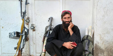 Die militant-islamistischen Taliban weiten ihren schnellen Vormarsch weiter aus. Mit Faisabad sei die Hauptstadt der nordöstlichen Provinz Badachschan in die Hände der Islamisten gefallen, bestätigten ein Provinzrat und ein Parlamentsvertreter der...