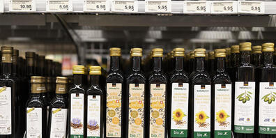 Die Nachfrage nach Olivenöl in der Schweiz steigt und steigt. Innert 20 Jahren haben die Importe um das Zweieinhalbfache zugenommen. (Symbolbild)