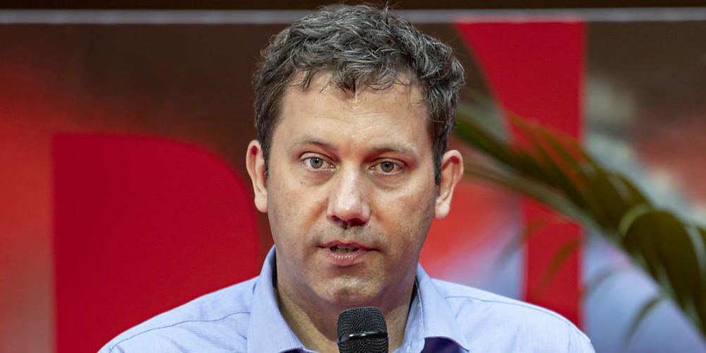 ARCHIV - Lars Klingbeil, SPD-Generalsekretär, spricht zum Auftakt des Digitalen SPD-Zukunftscamp im Willy-Brandt-Haus. Foto: Fabian Sommer/dpa-Pool/dpa