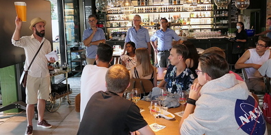 Organisator Jan Miara von der Gemeinde Au informierte die Jungbürger über den Ablauf des Events