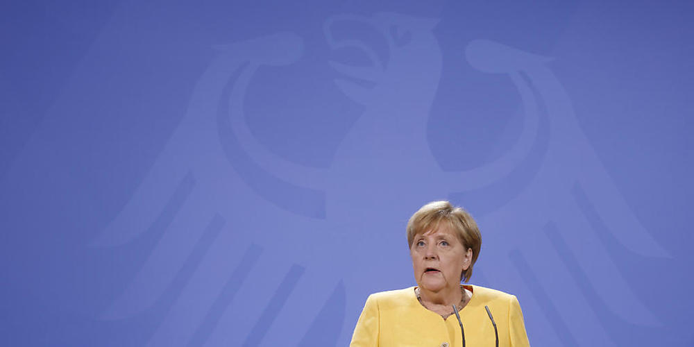 Bundeskanzlerin Angela Merkel (CDU) spricht bei einer Pressekonferenz im Kanzleramt über die aktuellen Entwicklungen in Afghanistan. Foto: Odd Andersen/AFP POOL/dpa