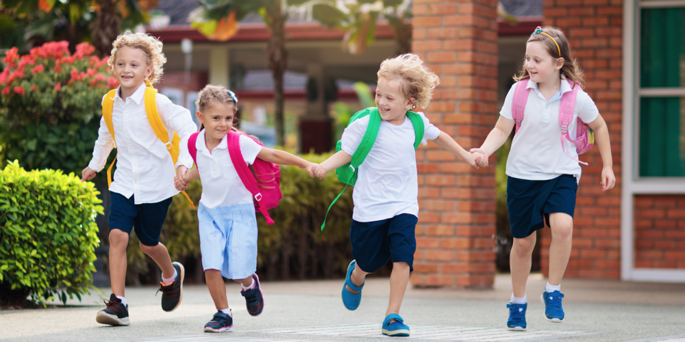 Damit soll Kindern und ihren Eltern ein gelingender Schulstart ermöglicht und die Schulen entlastet werden.