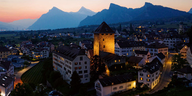 Das Elektrizitätswerk Maienfeld und die IBC Energie Wasser Chur  arbeiten neu intensiver zusammen. 