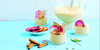 Die Thurgauer Süessmostcrème verbindet regionalen Apfelsaft mit einer luftigen Creme zu einem klassischen Dessert.