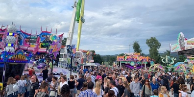Fahrgeschäfte, Spielbuden und Marktstände sorgen während drei Tagen für Chilbi-Stimmung in Wetzikon.