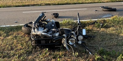 Der Motorradfahrer wurde tödlich verletzt.