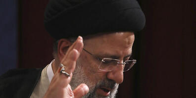 Der neu gewählte iranische Präsident Ebrahim Raisi bei einer Pressekonferenz in Teheran, Iran. Laut Angaben von Irans Regierungssprecher Ali Rabiei wird es wohl vor Raisis Amtseinführung Anfang August keine Einigung im Atomstreit mit den USA geben...