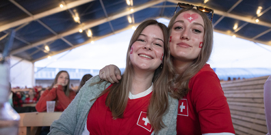 Schickt uns Fotos von eurem EM-Abend!
