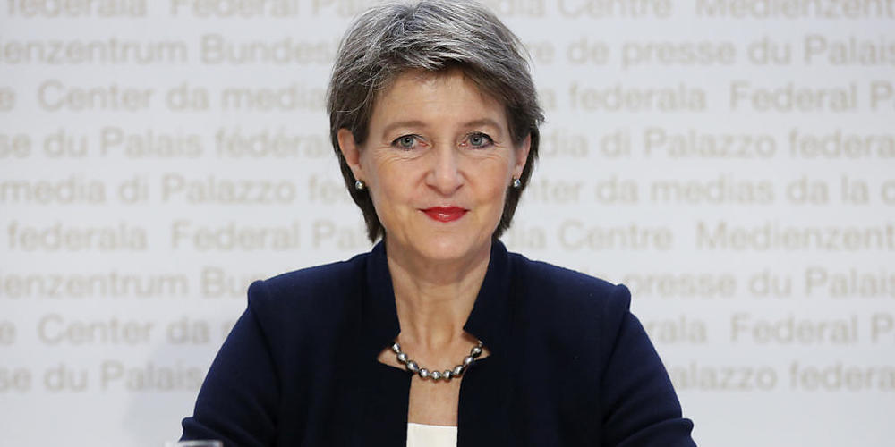 Umweltministerin Simonetta Sommaruga reist nach Westafrika. Bei den Gesprächen in Senegal und Ghana geht es primär um den Klimaschutz. (Archivbild)
