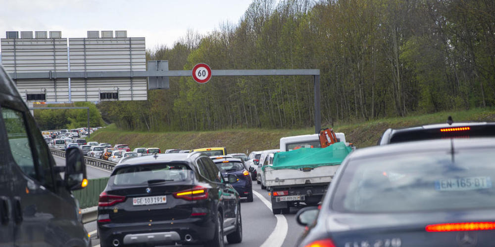 Der private Autoverkehr verursacht am meisten externe Kosten, das heisst Kosten, die nicht von den Verursachern getragen werden. Stau ist besonders kostspielig: Er schadet nicht nur der Umwelt, dem Klima und der Gesundheit, er stiehlt den Menschen...