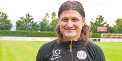 Der neue Trainer der U20 des FCRJ heisst Vero Salatic.