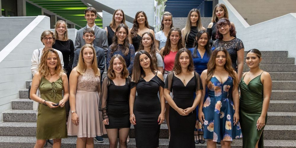 Die Klasse 4GLa-Sa der Kantischule Heerbrugg konnte die Maturazeugnisse in Empfang nehmen