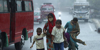 Die Monsunzeit in Indien hat in diesem Jahr bereits zahlreiche Opfer gefordert. Foto: Channi Anand/AP/dpa