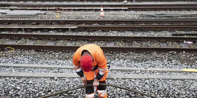 Wegen Arbeiten im Bahnhof Altstätten muss die Bahnverbindung im Rheintal an zwei Wochenenden im Juli unterbrochen werden. (Symbolbild)