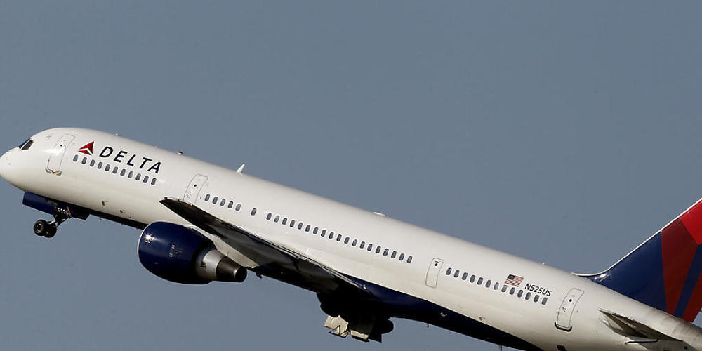 Die US-Fluggesellschaft Delta sieht die Ticketnachfrage von US-Privatkunden bereits wieder auf Vor-Coronaniveau. (Archiv)