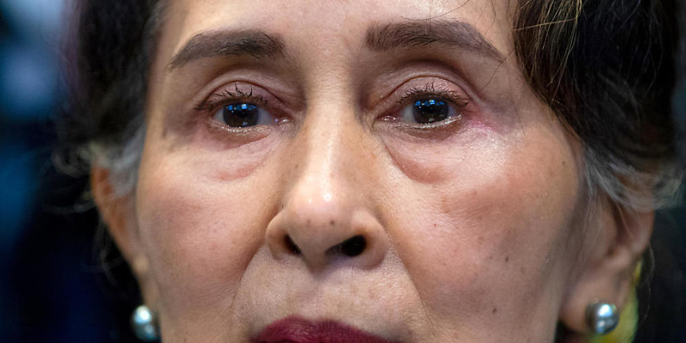 ARCHIV - In Myanmar will die Justiz nach zweieinhalbmonatiger Pause den Prozess gegen die entmachtete Regierungschefin Aung San Suu Kyi wieder aufnehmen. Suu Kyi konnte jedoch am Montag krankheitsbedingt nicht persönlich vor Gericht in der Hauptst...