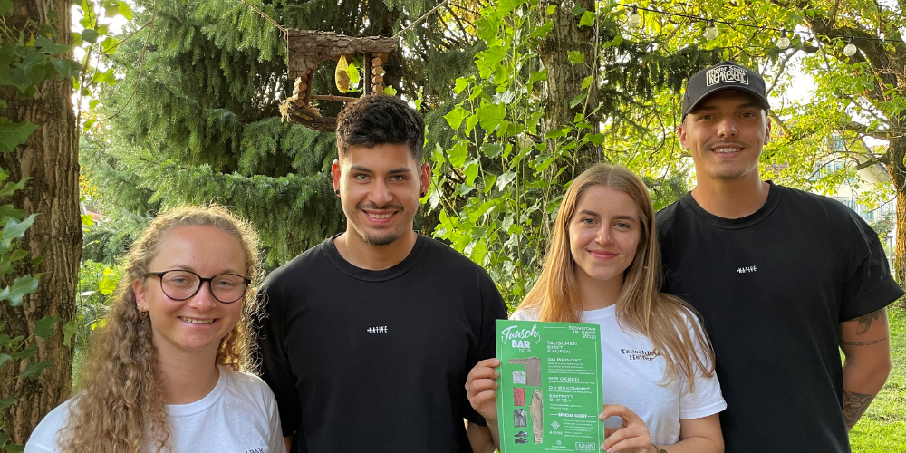 Ermöglichen «green shopping» in Altstätten (von links): Taina Ruckdeschel, Yannik Zellweger, Leonie Kobelt und Sebastiano Jaramillo.    