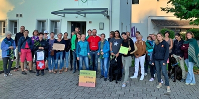 Die Eschenbacher Elternschaft mit Unterstützung aus anderen Gemeinden und Kantonen.