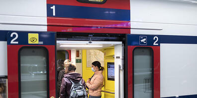 Die Zürcher S-Bahn braucht zusätzliche Service- und Abstellanlagen. Wo diese gebaut werden sollen, ist umstritten. (Symbolbild)