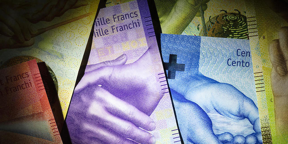 Die Löhne der obersten Kader von Bundesbetrieben sollen aus Sicht des Ständerats nicht begrenzt werden. (Symbolbild)