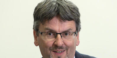 Peter Füglistaler, Direktor des Bundesamt für Verkehr, spricht sich für eine Stärkung des Binnengüterverkehrs in der Schweiz aus. (Archivbild)